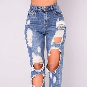 Fashion Nova- Janel Boyfriend Jeans- Medium Wash